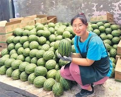吃瓜开盒,吃瓜开盒，探寻明星幕后故事